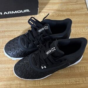 Under Armour Kids Black Sneakers